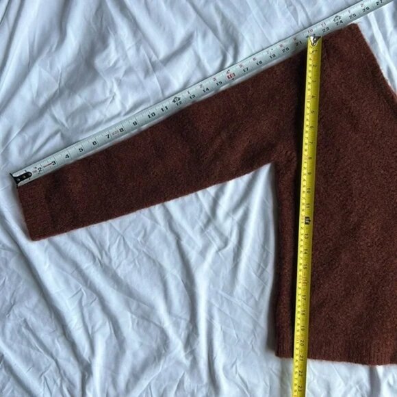 Sezane Women's V-Neck Sweater in Rich Brown - Picture 7 of 11